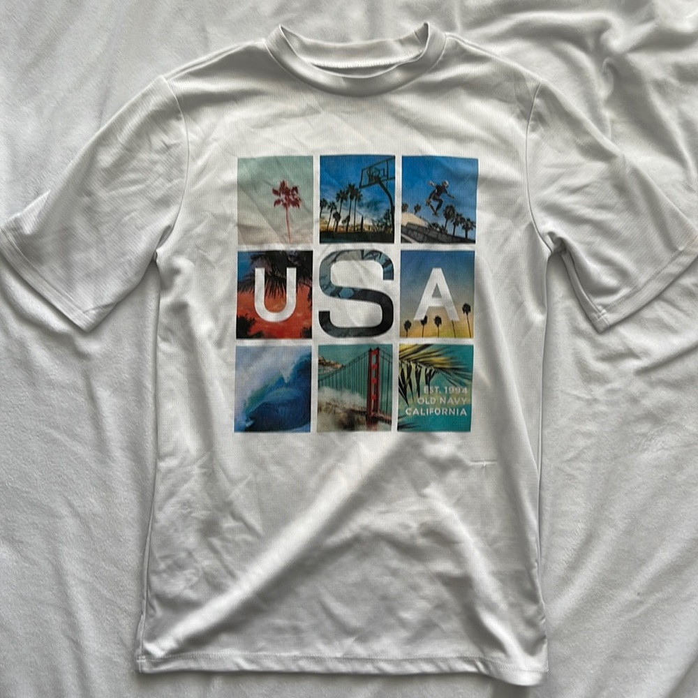 Old Navy mesh tshirt